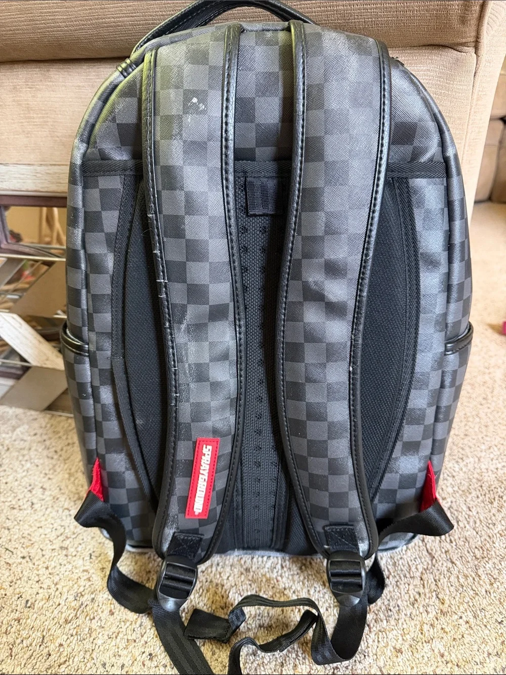 SPRAYGROUND CHECKERED SHARK IN PARIS BACKPACK - Picture 3 of 10